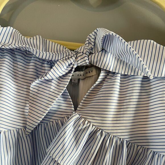 English Factory Off the Shoulder Ruffle Mini Dress || SZ S || Powder Blue - Picture 13 of 14